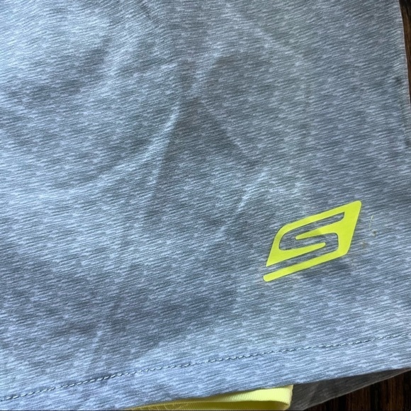 Skechers Performance Women's Workout Go Run Shorts sz. M NWOT gray/ yellow - Picture 5 of 8